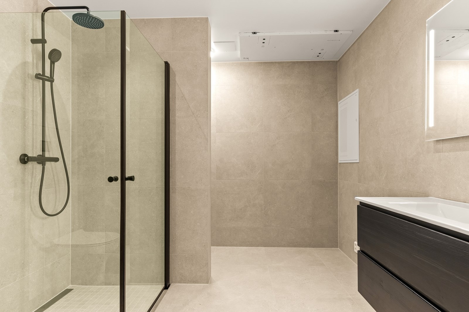 Bad i hoveddel Galleribilde