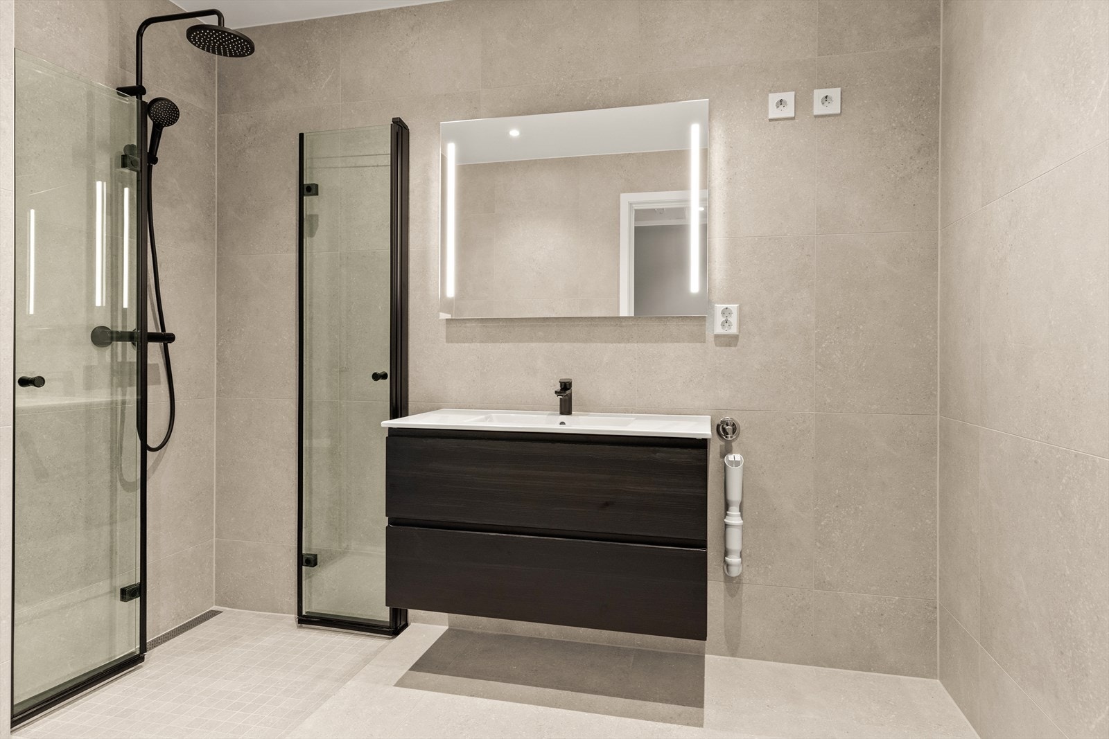 Bad i den minste delen Galleribilde