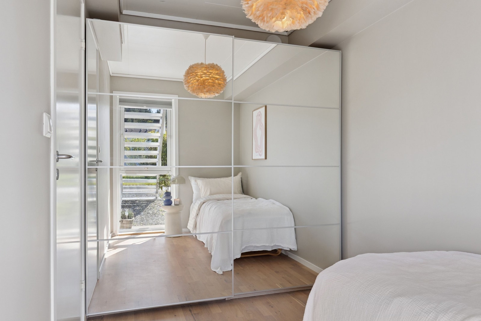 Garderobeskap på soverom II. Galleribilde