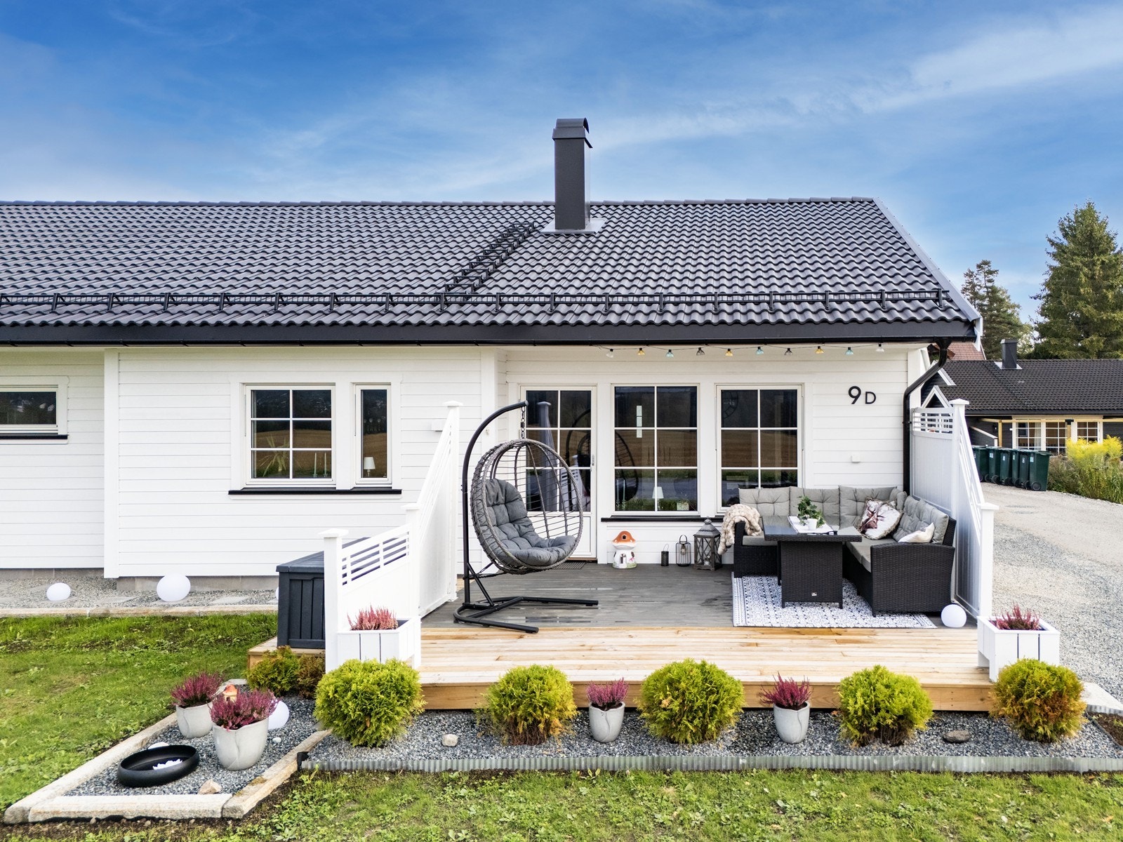 Stilren og praktisk tomannsbolig med garasje oppført i 2024. Galleribilde