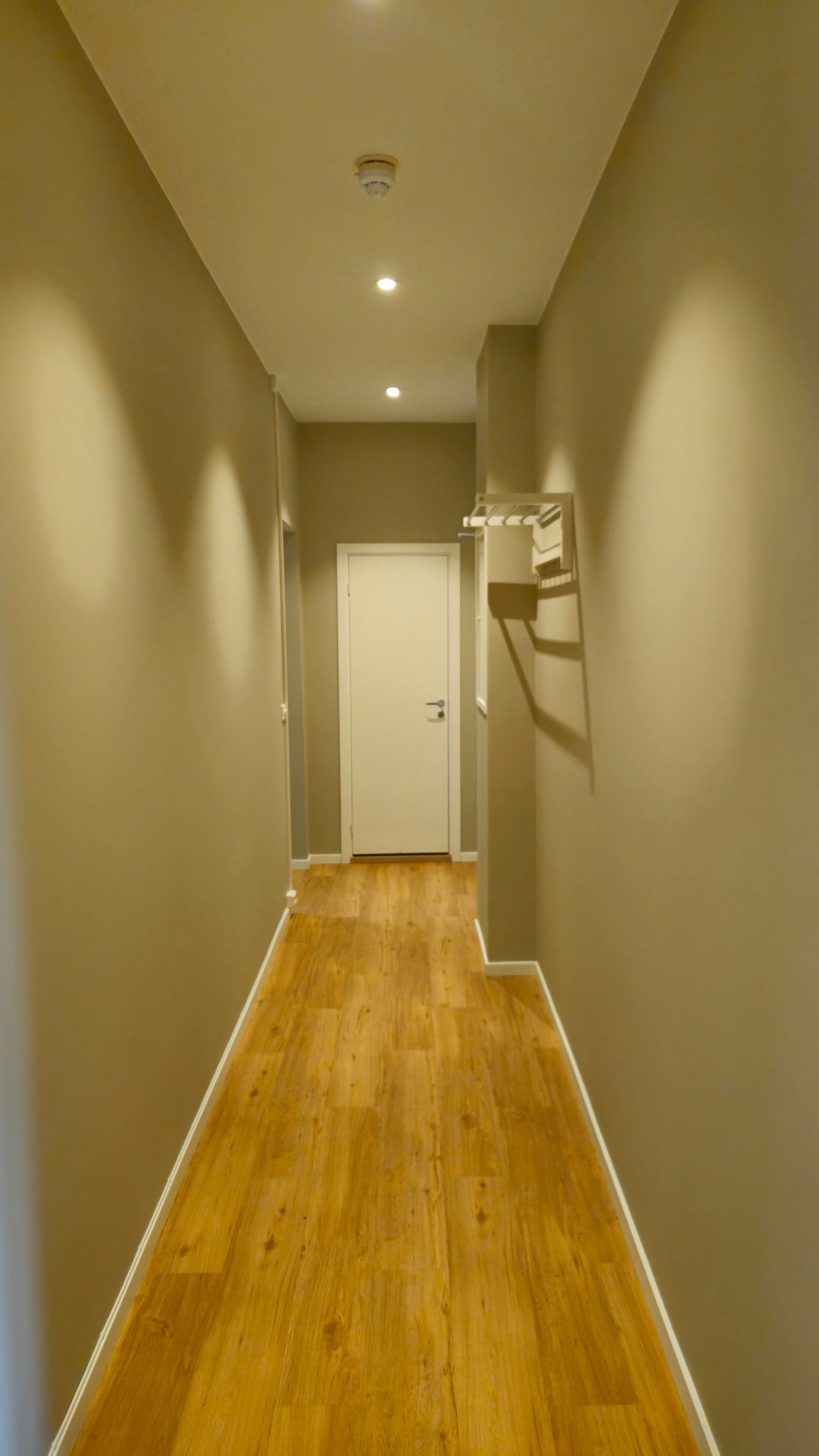 Entré / gang Galleribilde