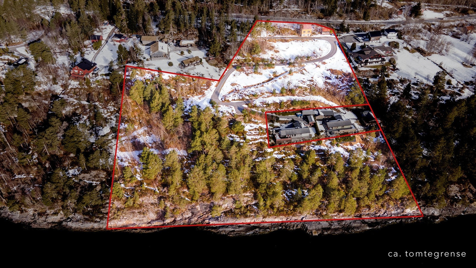 Ca. tomtegrenser. Galleribilde