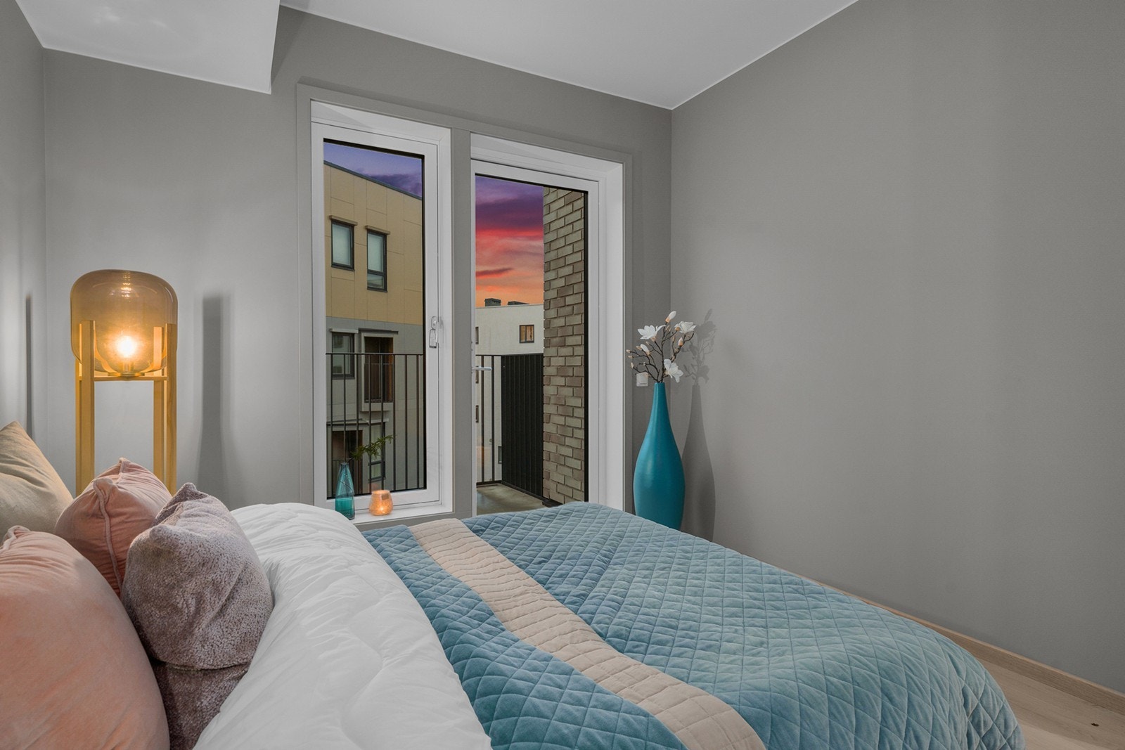 Fra soverom har du direkte adgang til en herlig balkong Galleribilde