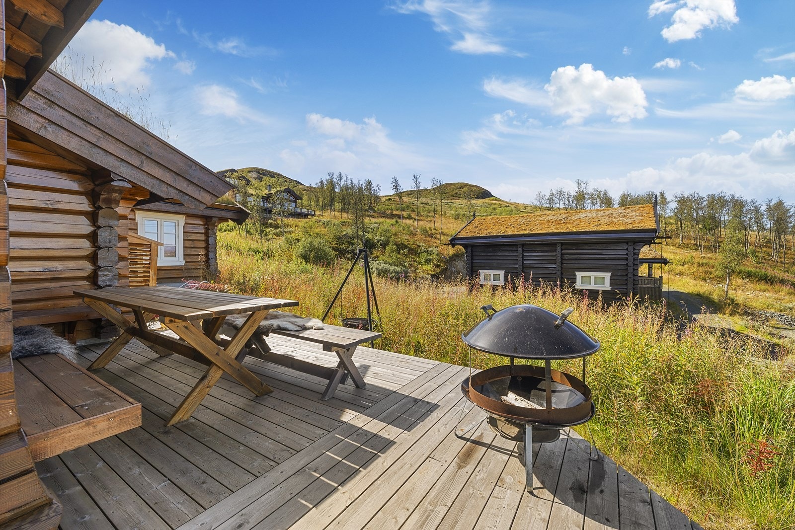 Fantastiske uteområder i naturskjønne omgivelser Galleribilde