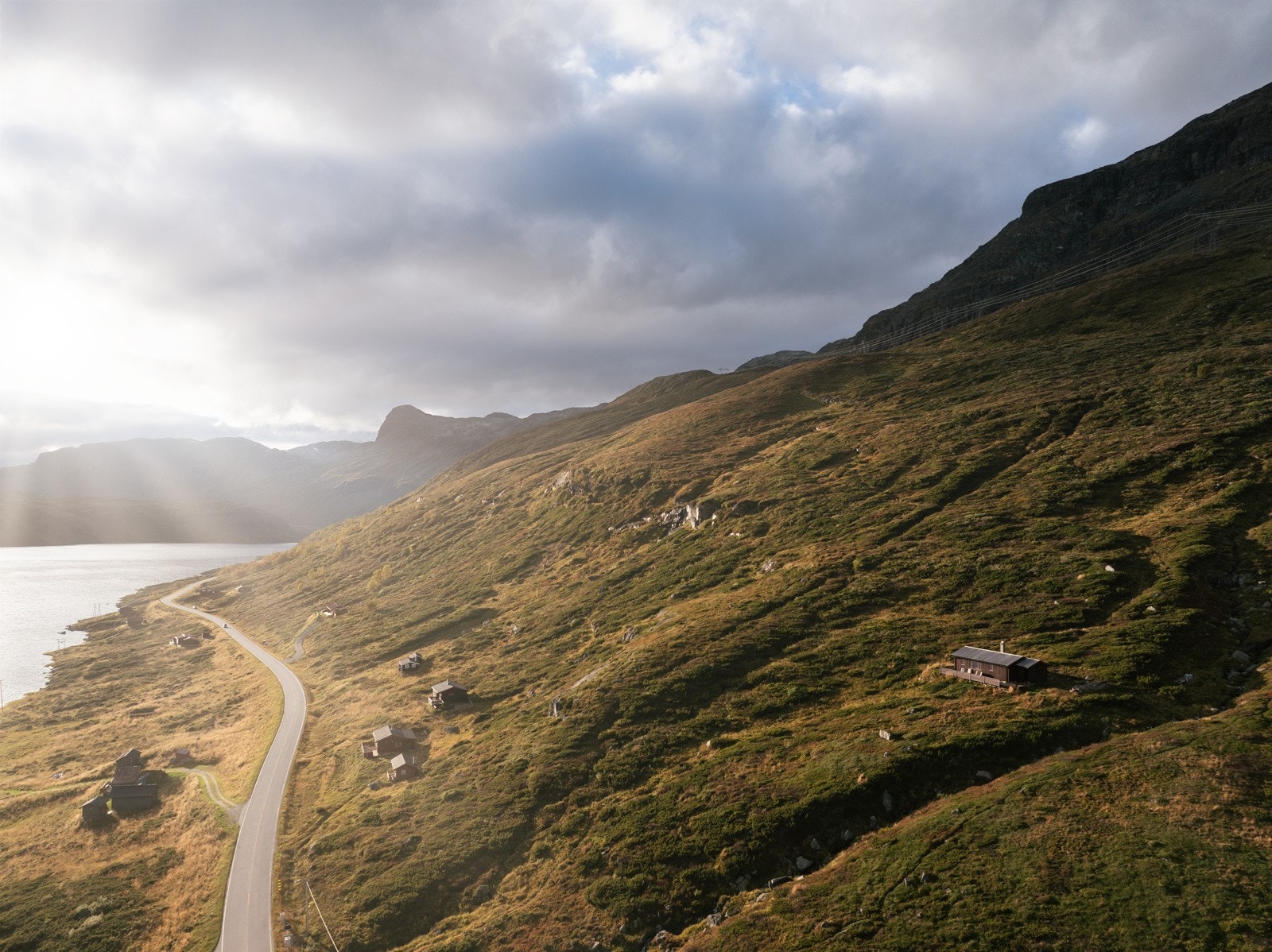 Her har man en utsikt og nærhet til naturen man ikke går lei. Galleribilde