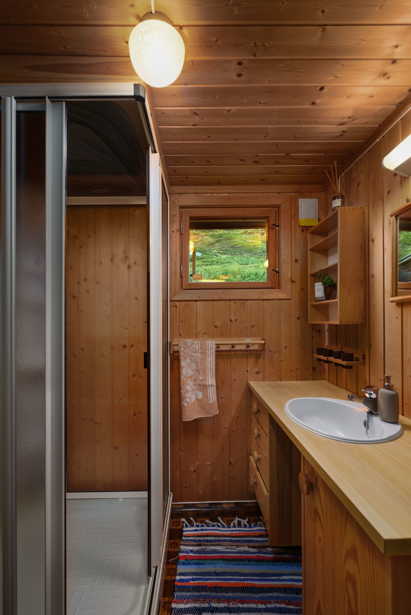 Baderom. Galleribilde