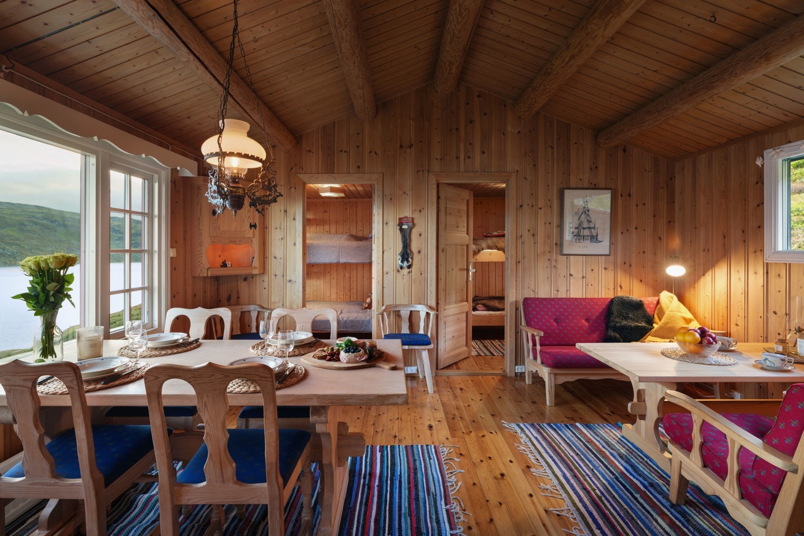 Romslig og sosial. Galleribilde