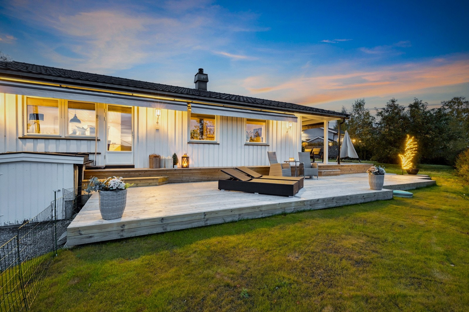 Stemningsbilde av uteplass. Galleribilde