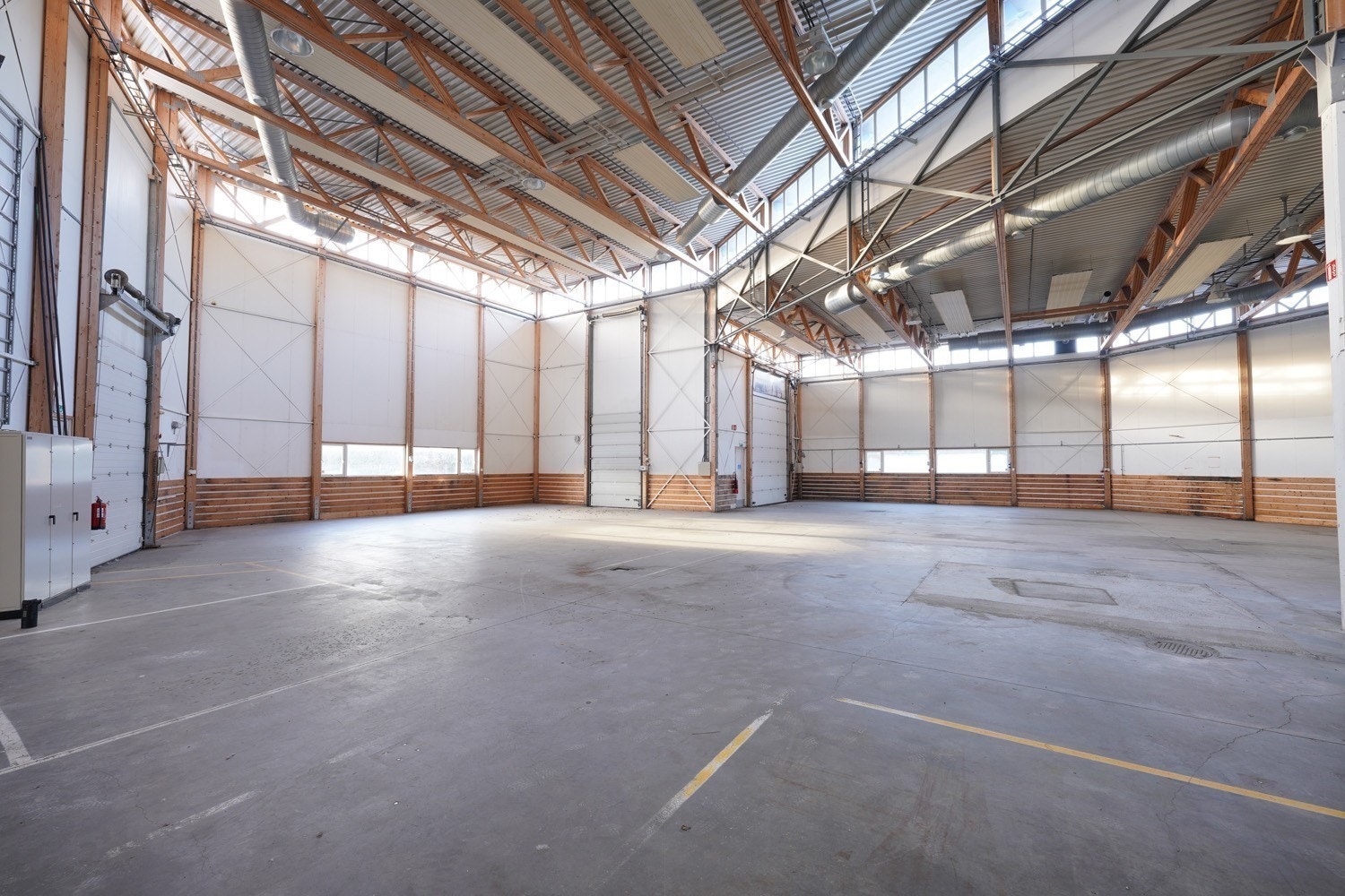 Flere porter gir gode adkomstmuligheter og åpner for ominnredning Galleribilde