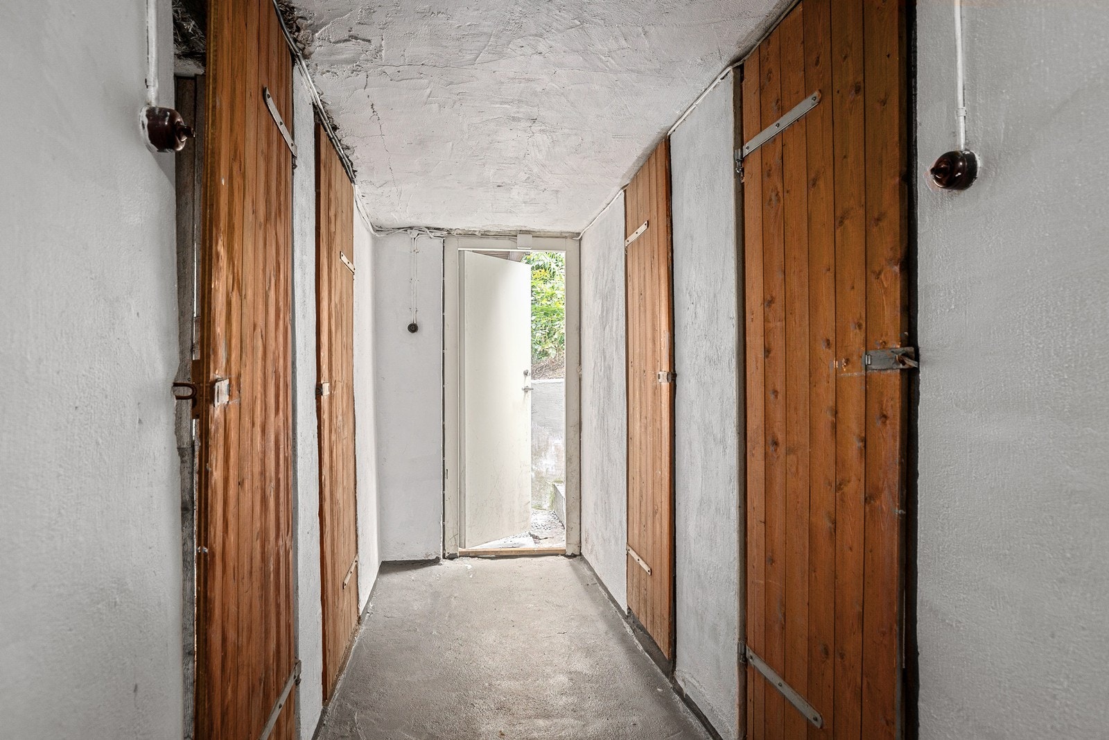 Boder i 1. etg. Utgang til have Galleribilde