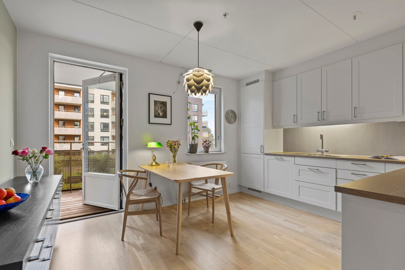 Kjøkkeninnredning fra danske Marbodal. Galleribilde