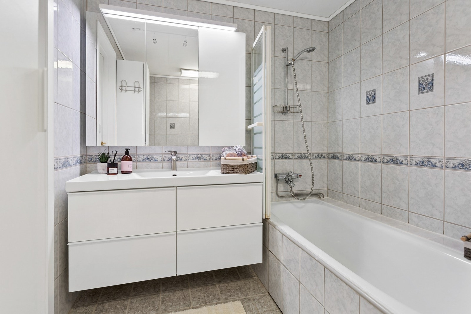 Badet ble rehabilitert i 2003 Galleribilde