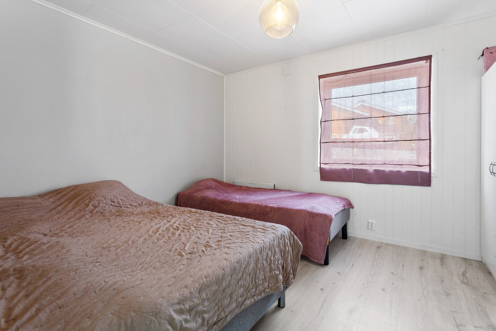 Utleieleilighet. Soverom med god størrelse Galleribilde