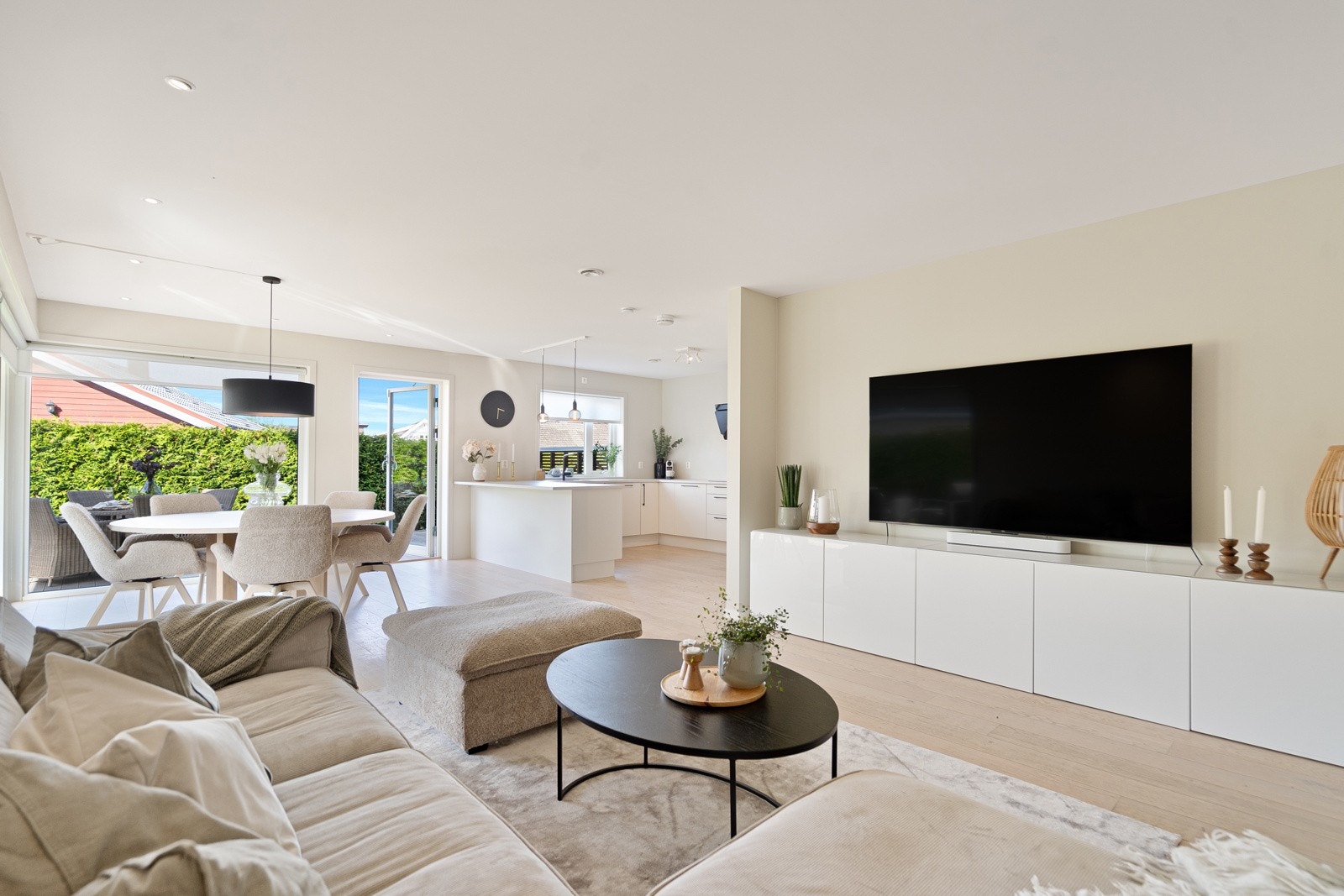 Her får du en moderne bolig med god plass, gjennomtenkt planløsning og mulighet til å tilpasse etter behov Galleribilde