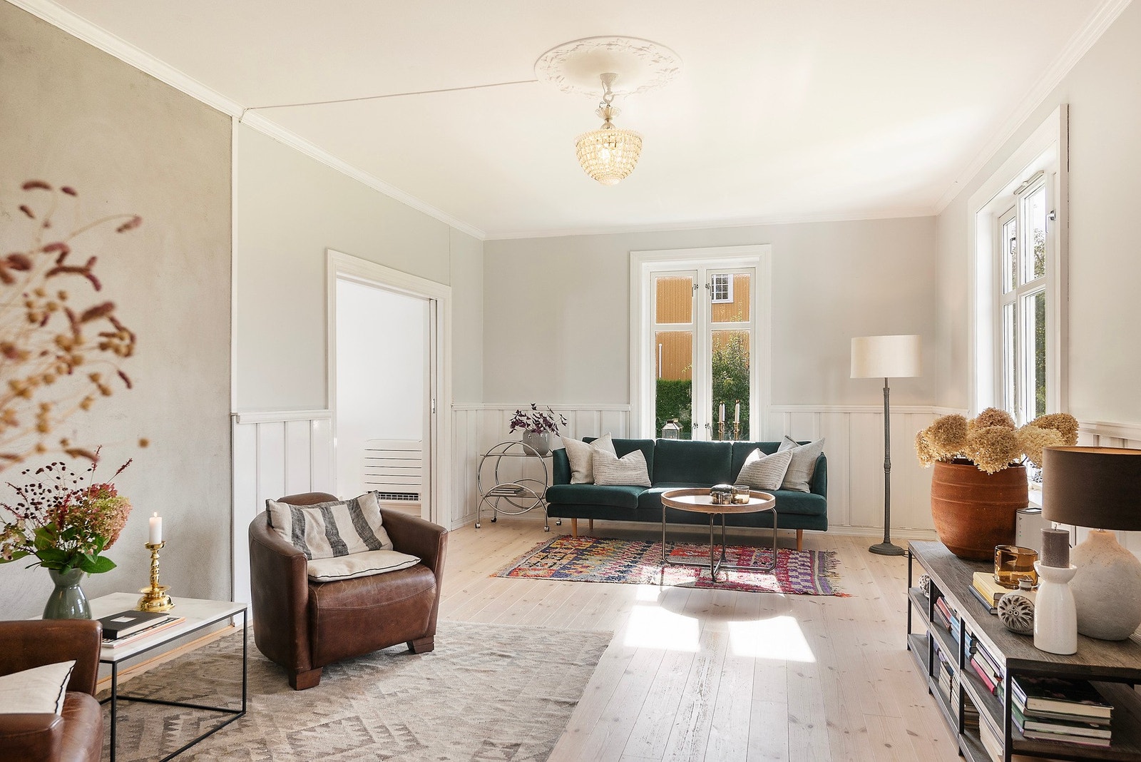 Huset har en varm og fin atmosfære som må oppleves. Galleribilde