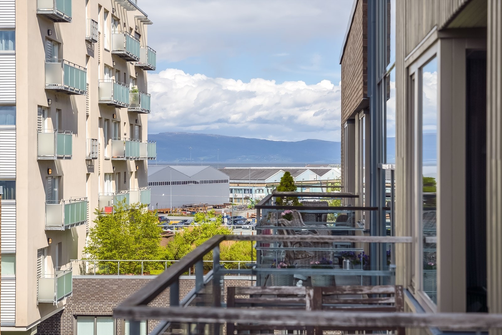 Her kan du også skimte Trondheimsfjorden og Fosenalpene! Galleribilde