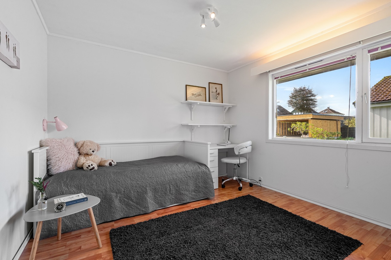 2 soverom i hovedetasjen Galleribilde