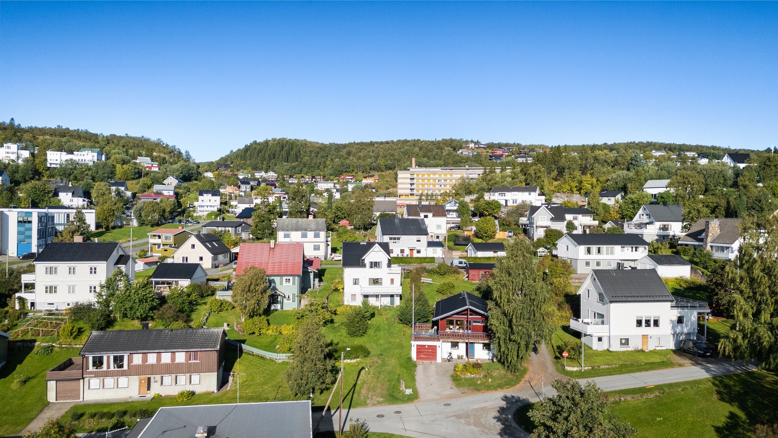 Enebolig med sentral beliggenhet i Harstad, en bolig med stort potensial! Galleribilde