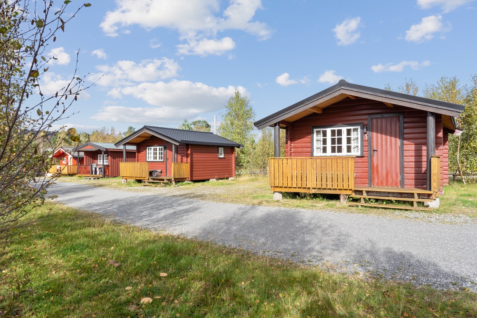 Det er 4 campinghytter på eiendommen Galleribilde