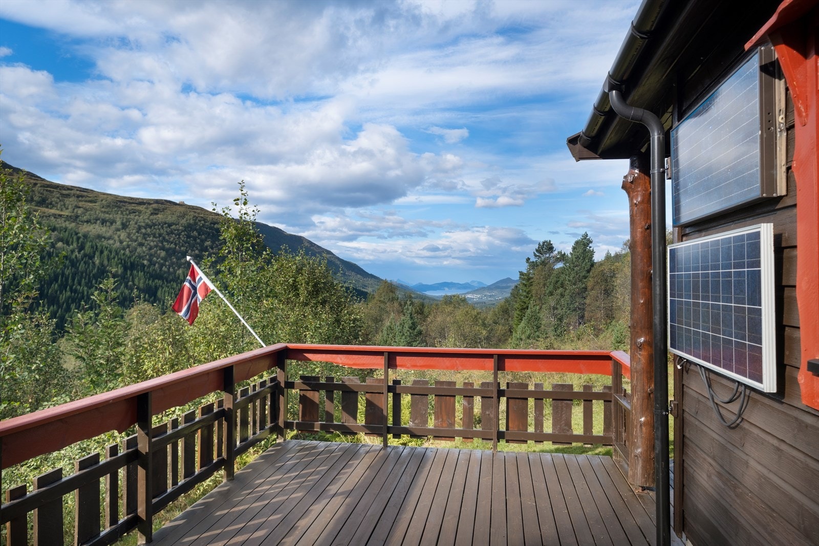 Uteområdet | Terrasse Galleribilde