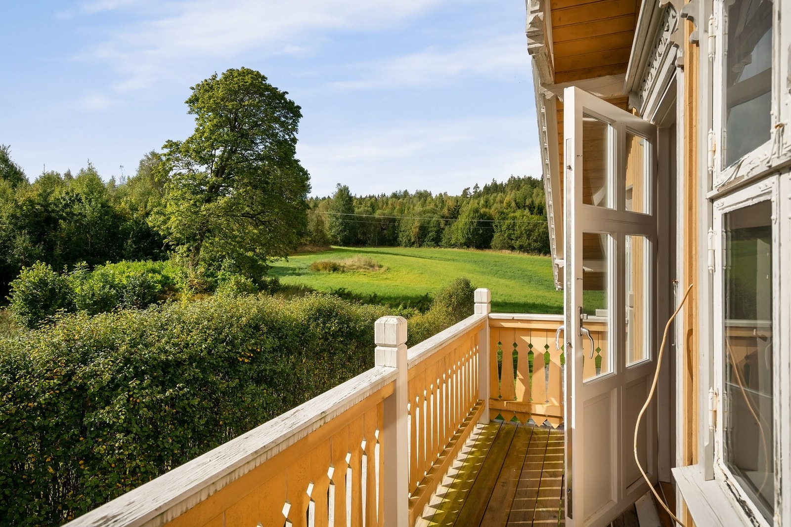 Solrik og sydvendt balkong Galleribilde