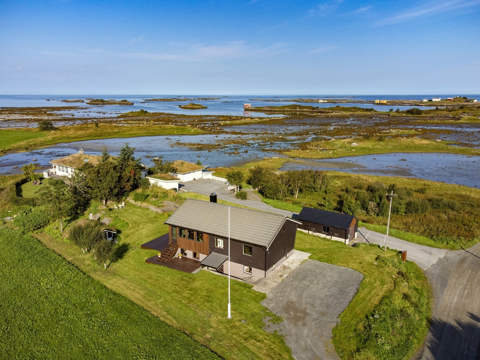 Velkommen til Kråkholmvegen 13! Presentert av Håvard Straumsheim i Møremegling Galleribilde