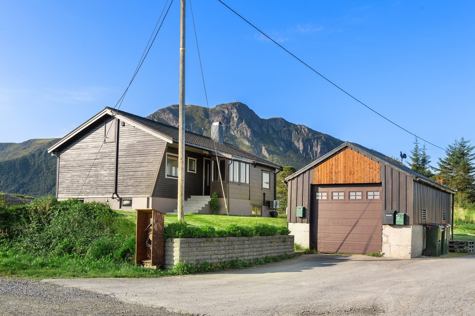 Frittstående enkelgarasje fra ca 1968 Galleribilde