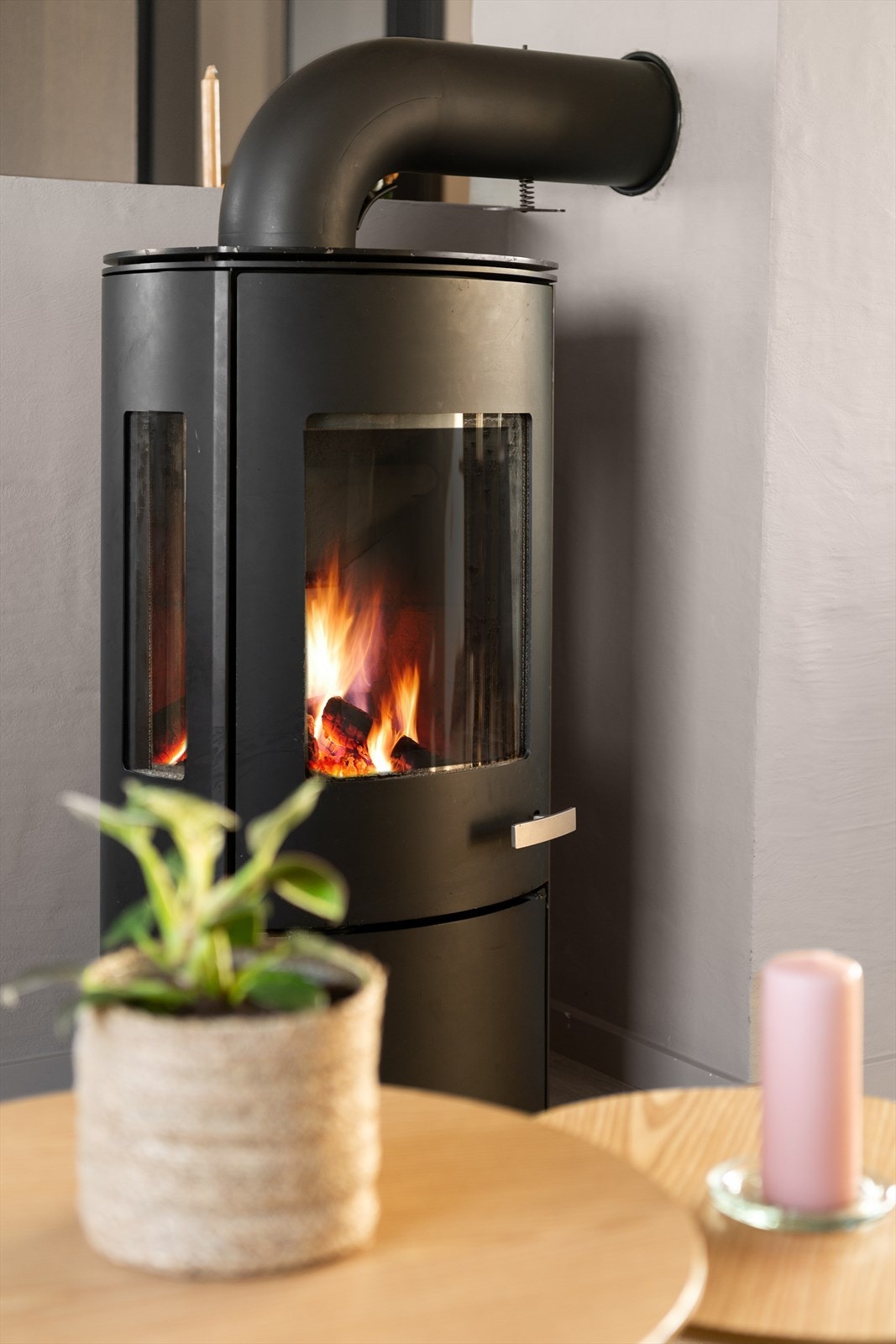 Vedovnen bidrar virkelig til å sette stemningen ved kaldere årstider Galleribilde