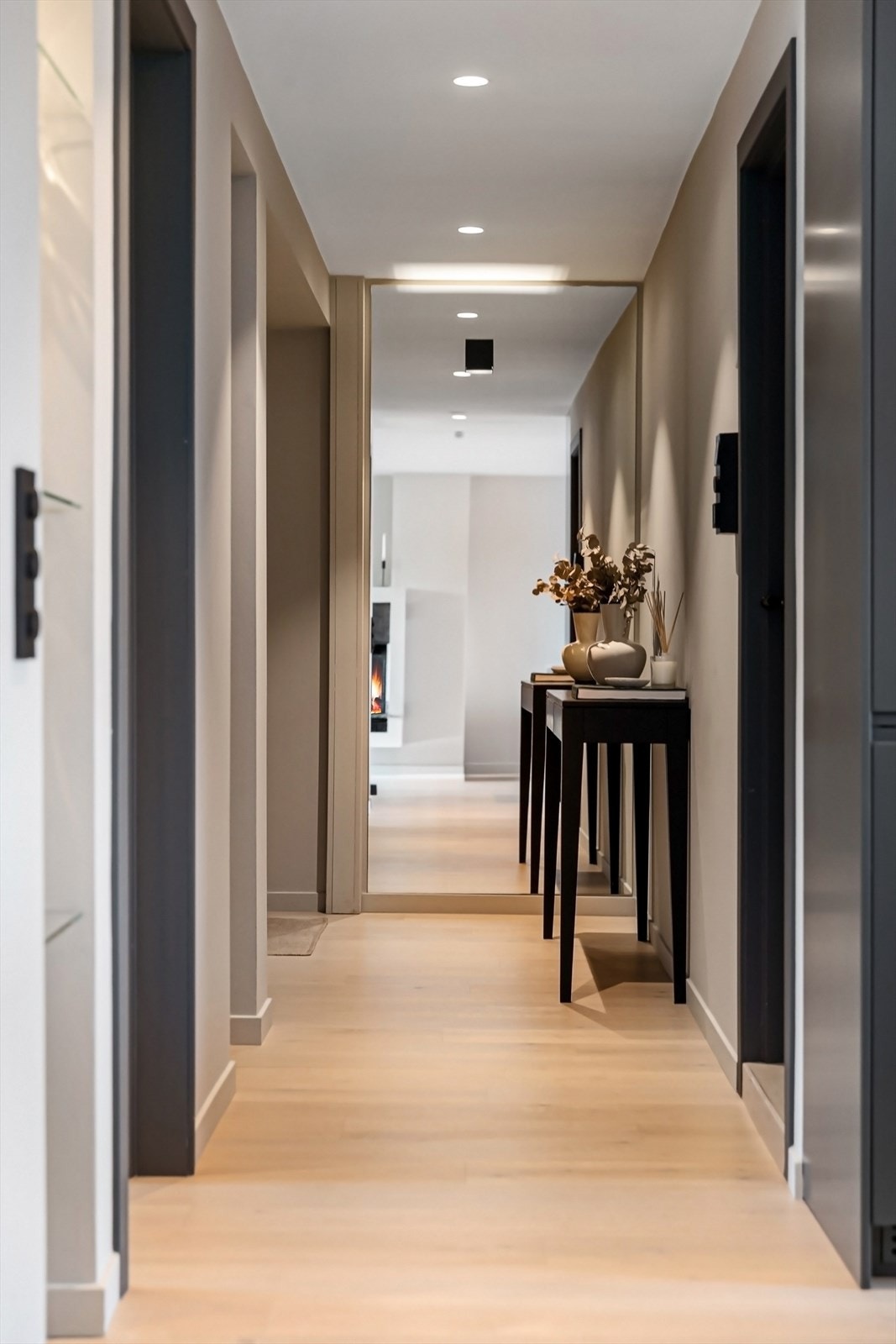 God plass til oppbevaring av yttertøy o.l. Galleribilde