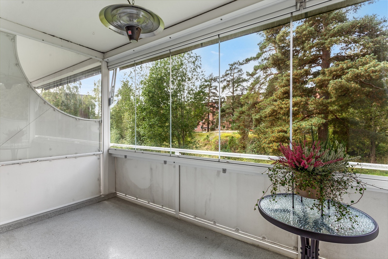 Velkommen til Solbergliveien 112A - presentert av PrivatMegler Selma N. Thorkildsen. Galleribilde