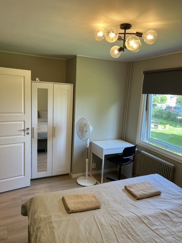 Soverom 2 - 9100,- Galleribilde