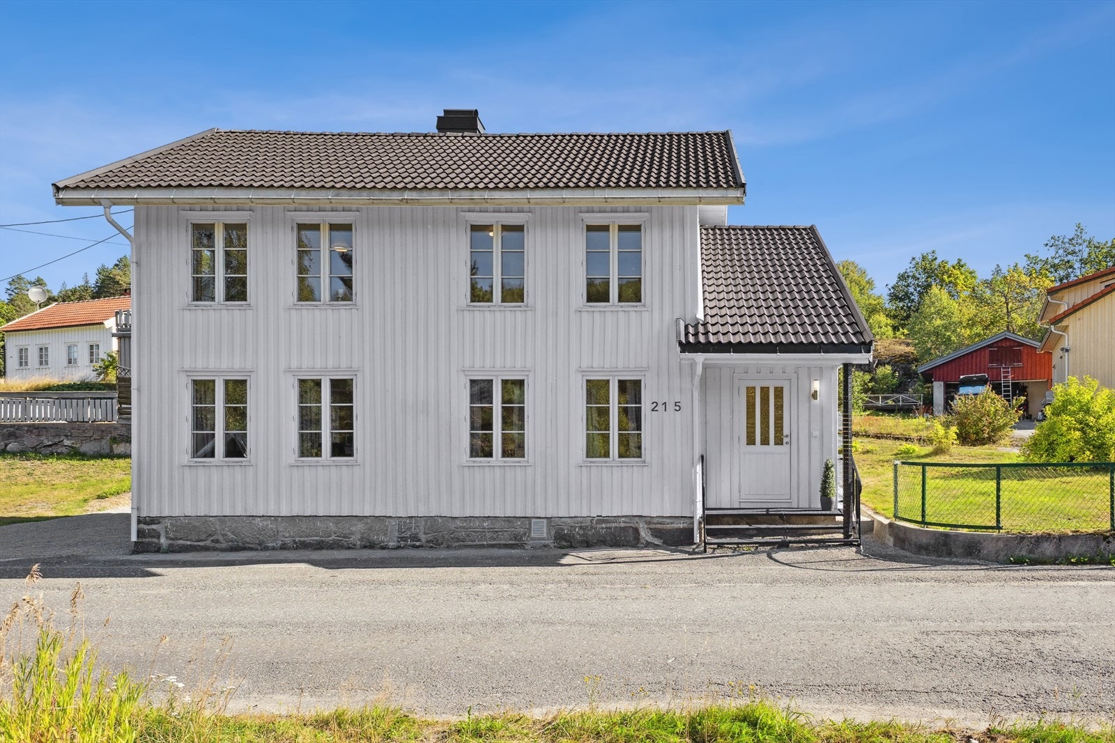 DNB Eiendom v/Tor Martin Hauge har gleden av å presentere Telemarksveien 215! Galleribilde