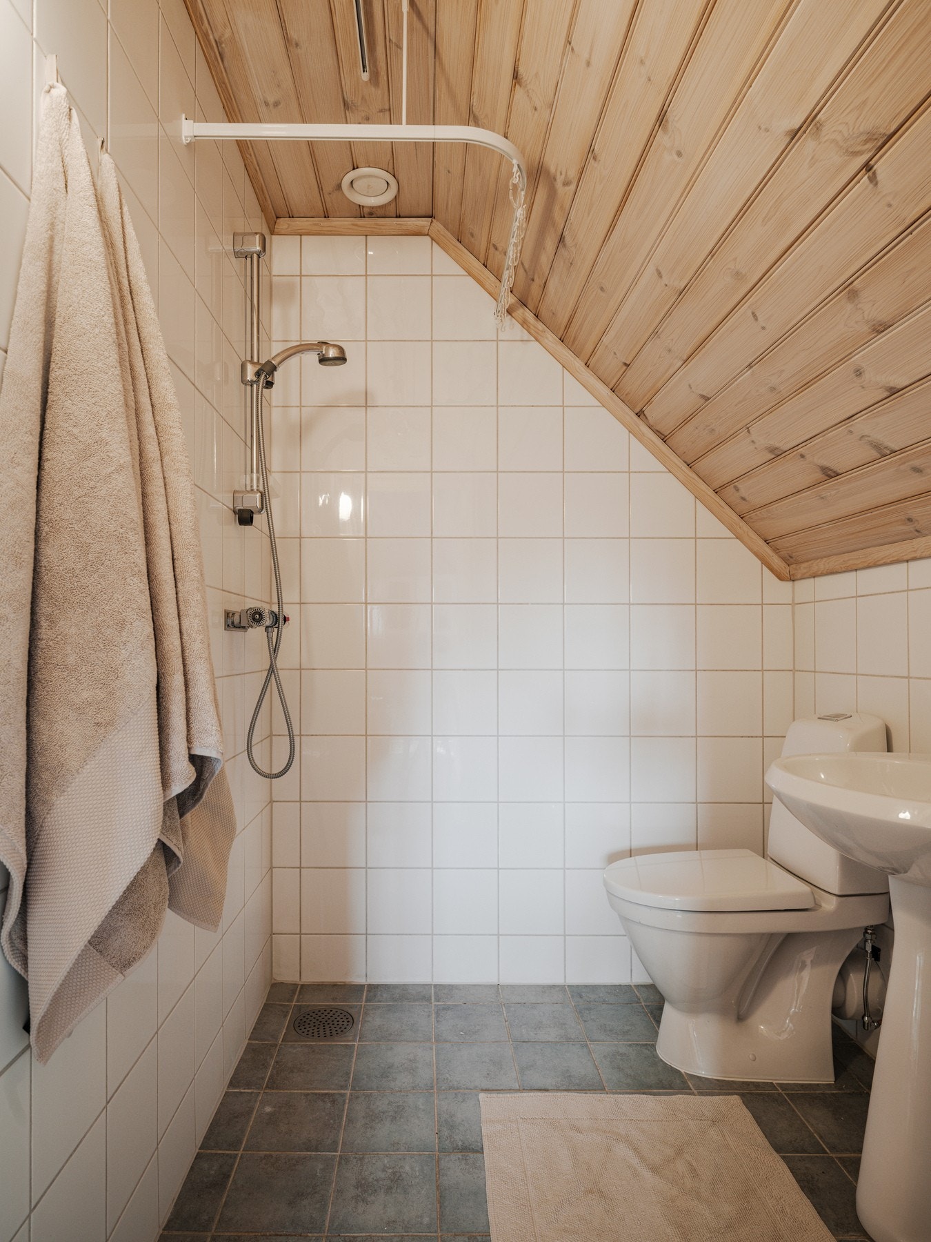 Bad garasje Galleribilde