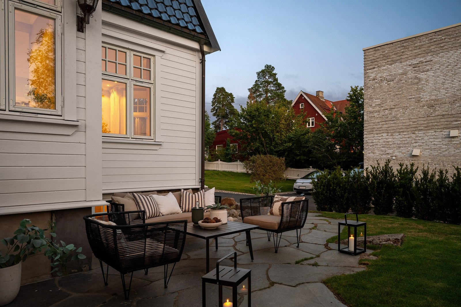 Uteplass Galleribilde