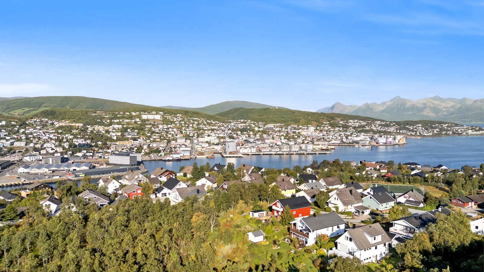 Flott og tilbaketrukken beliggenhet i feltet. Galleribilde