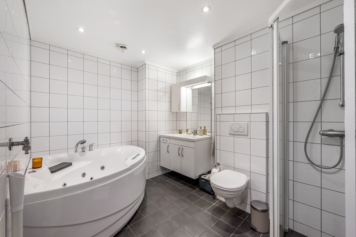 Bad - Stort boblekar Galleribilde