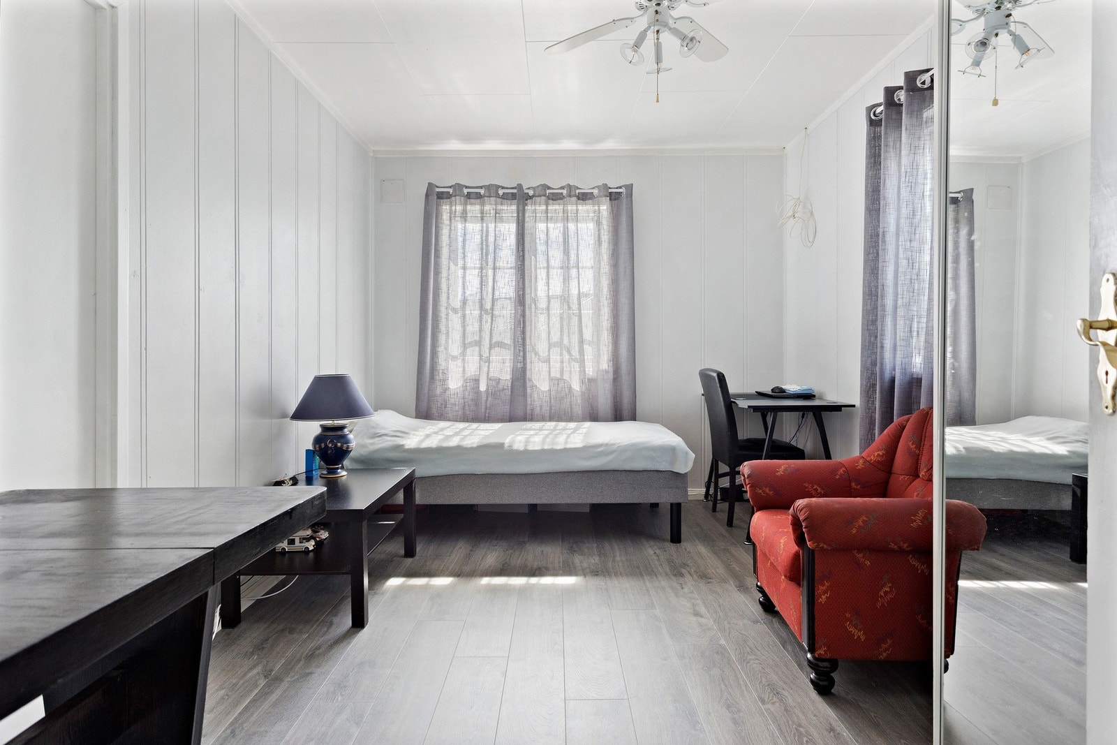 Soverom. Galleribilde