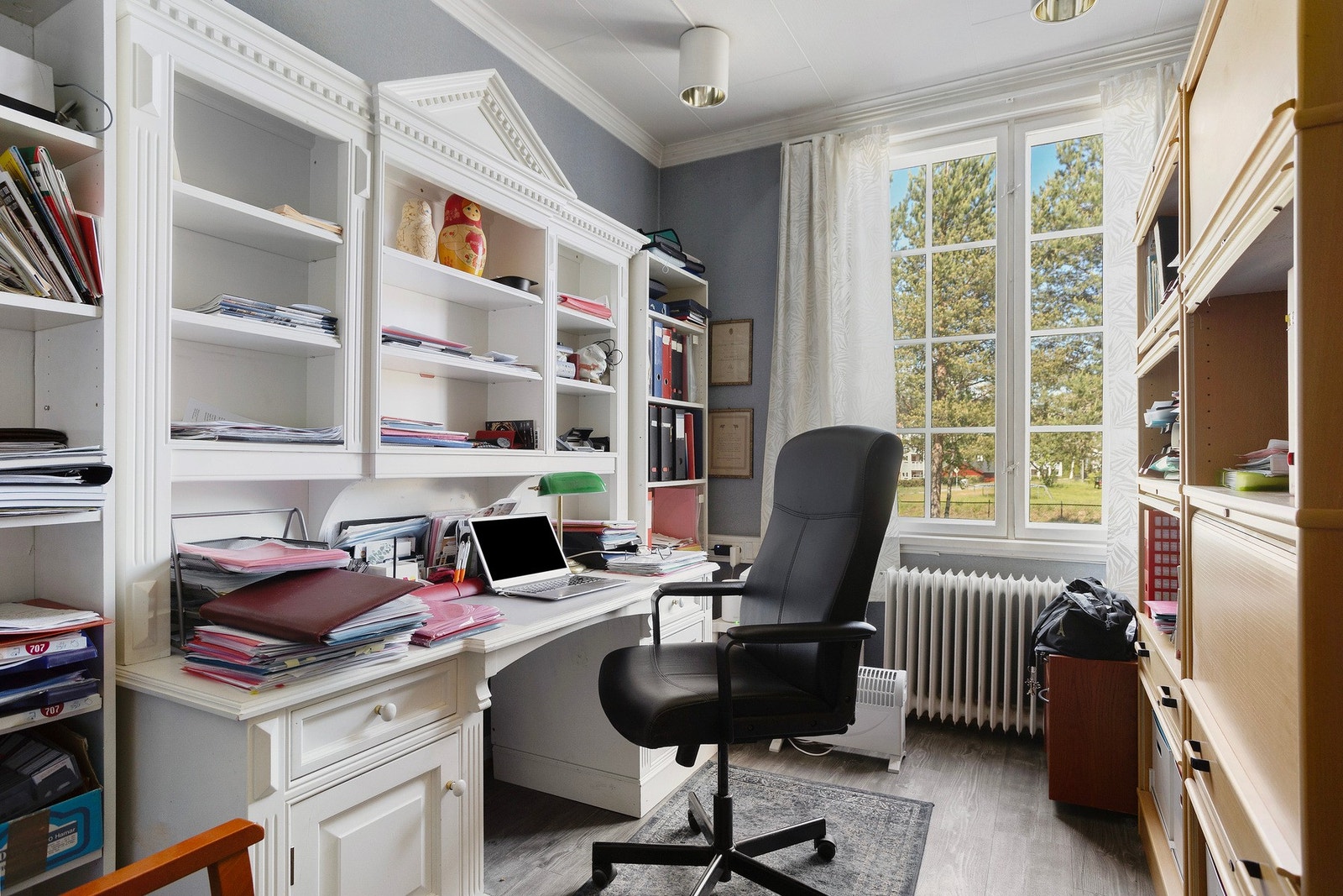 Kontor i første etasje. Galleribilde