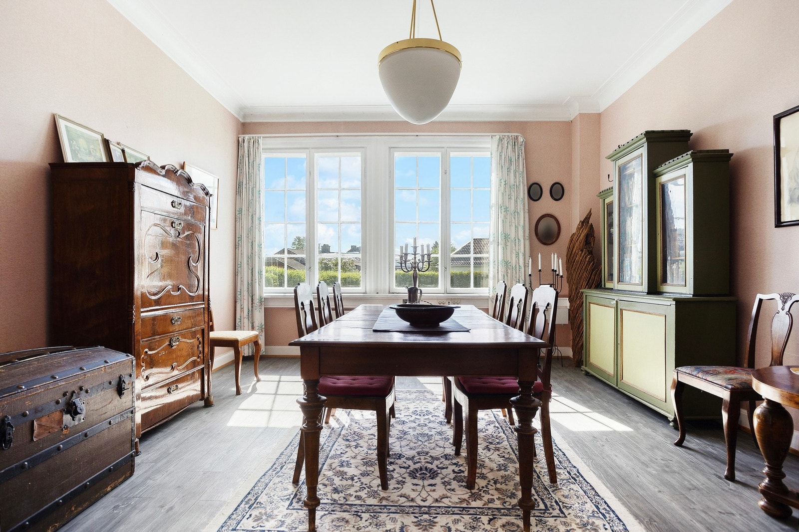 Møterom i første etasje. Galleribilde