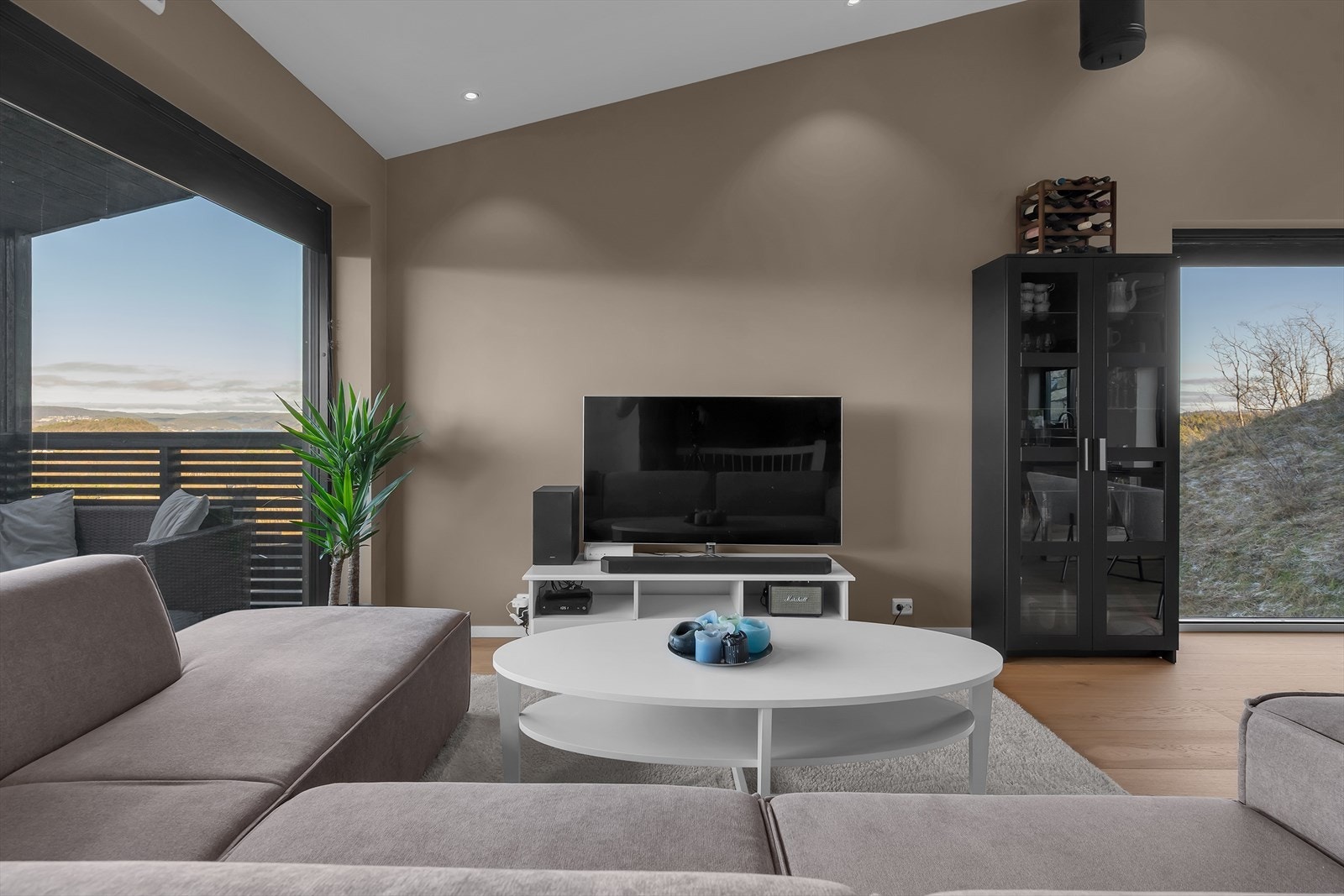 Mulighet for montering av v
edovn i stue Galleribilde