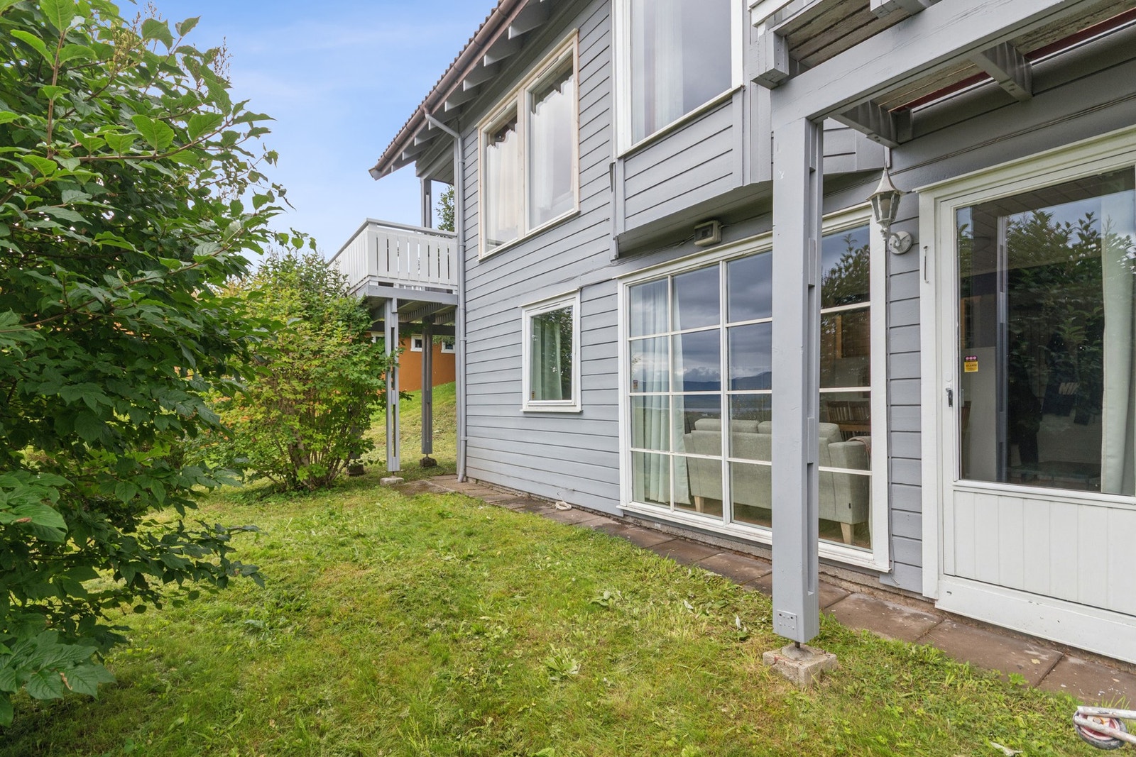 Uteområde. Galleribilde