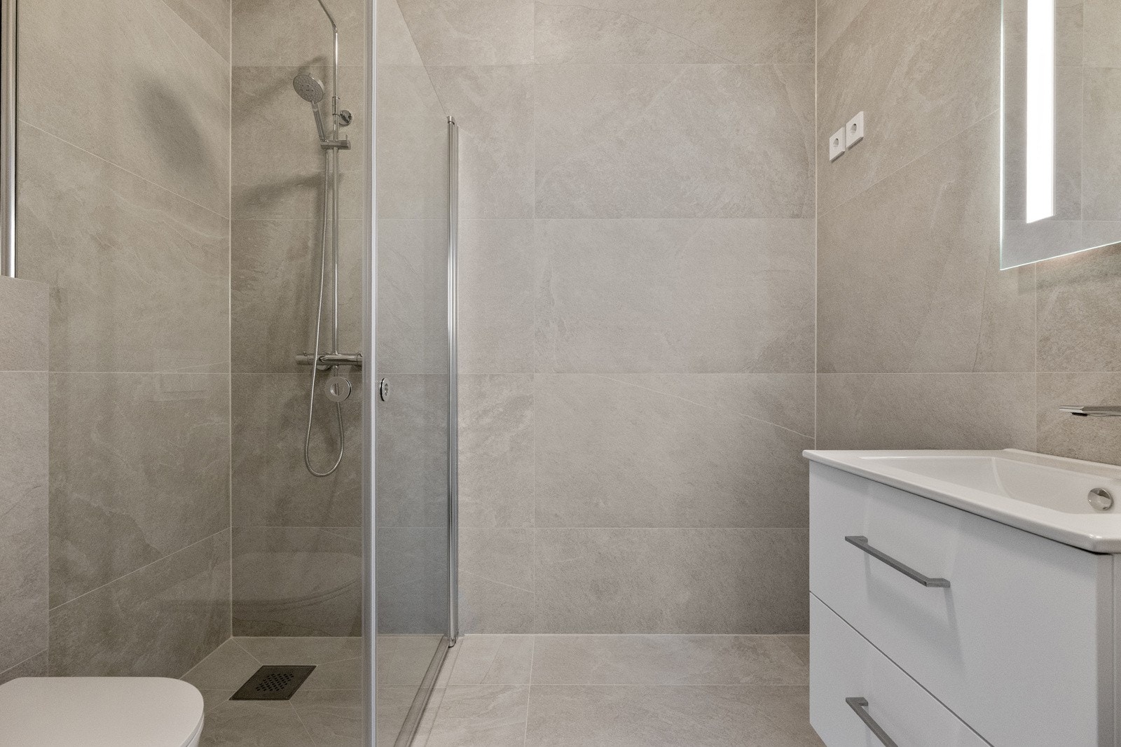 Bad i 1. etasje Galleribilde