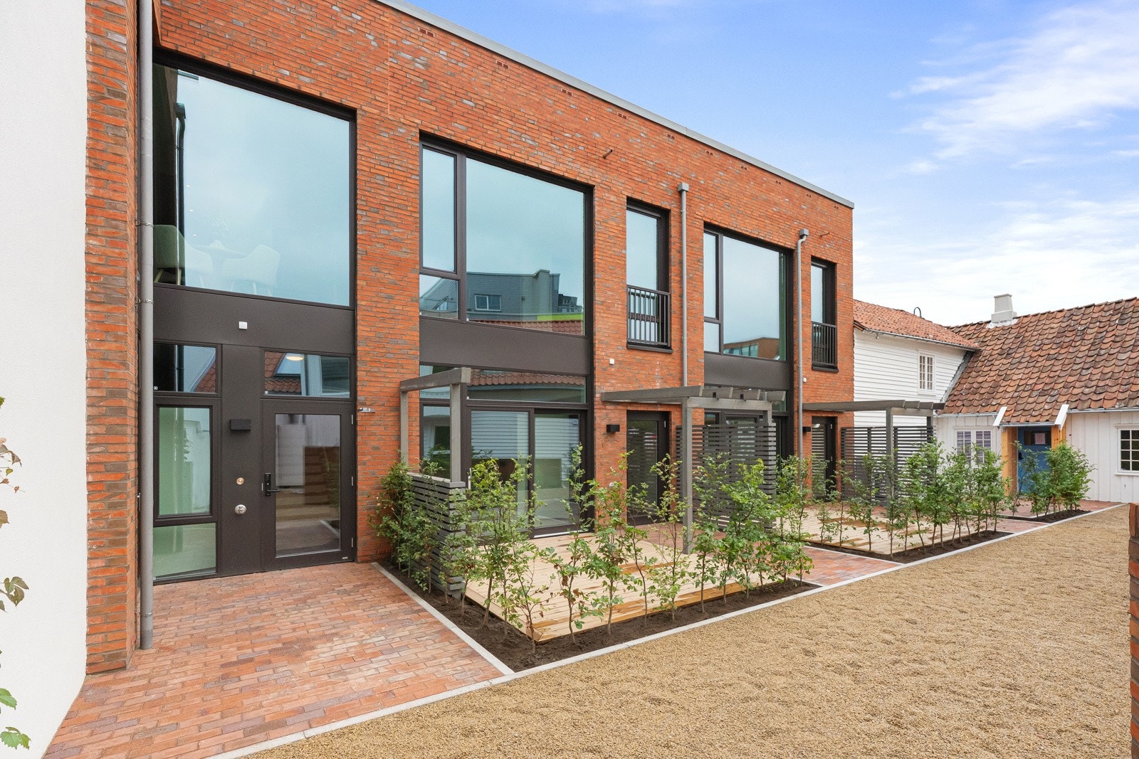 PROAKTIV - Eksklusivt, nyoppført townhouse (168 kvm BRA) m/3sov/3bad/3 stuer - takterrasse - parkering - utleiemulighet Galleribilde