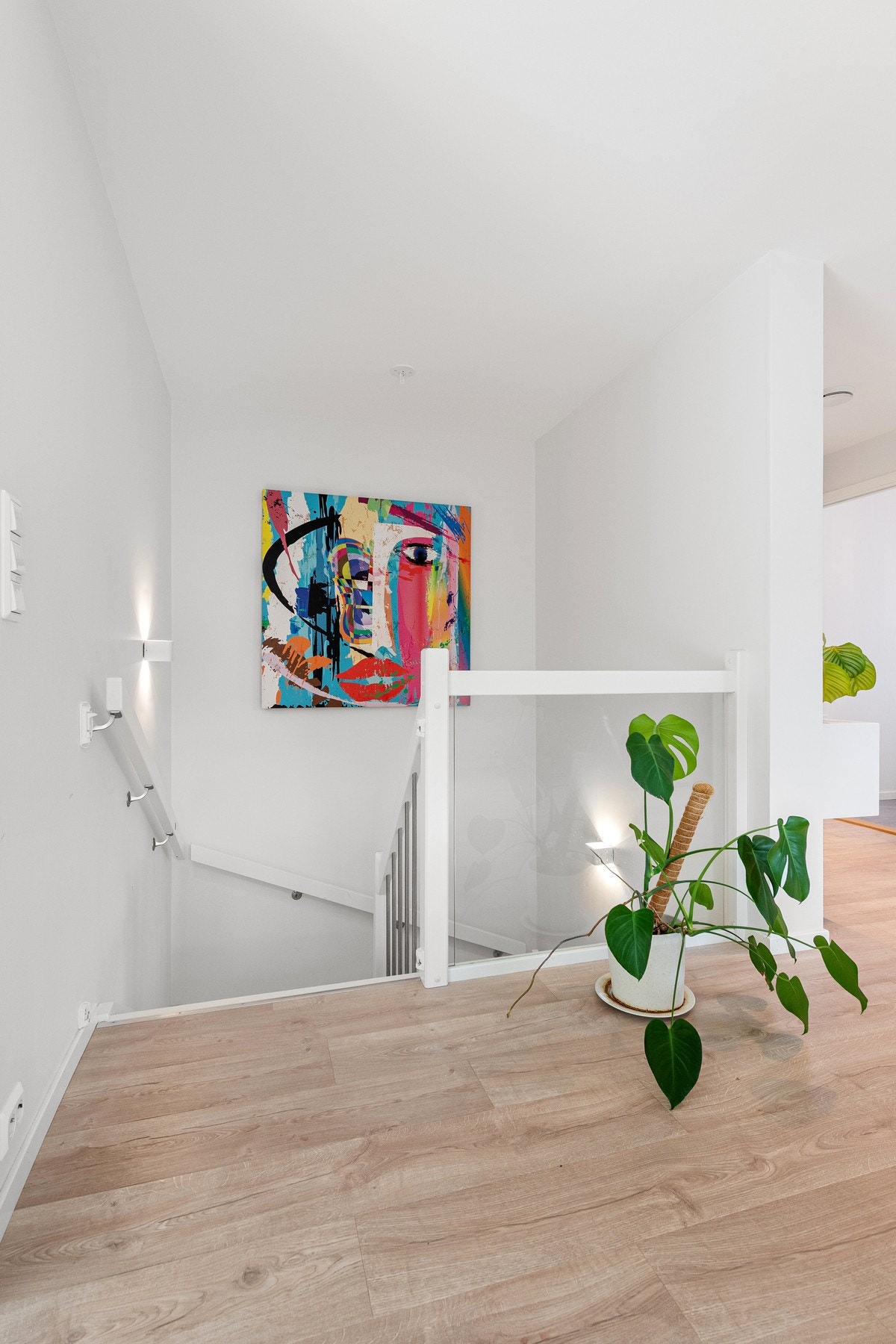 Trapp mellom etasjene. Galleribilde