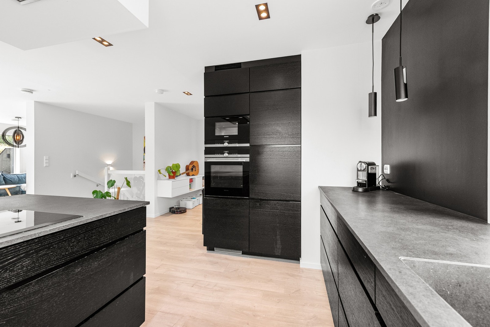 Integrert stekeovn og micro. Galleribilde