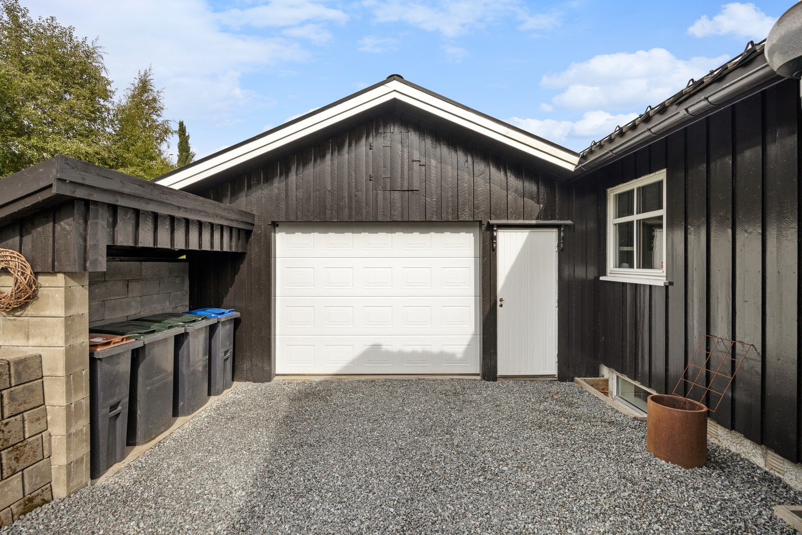 Garasje - ca 37 kvm. Galleribilde