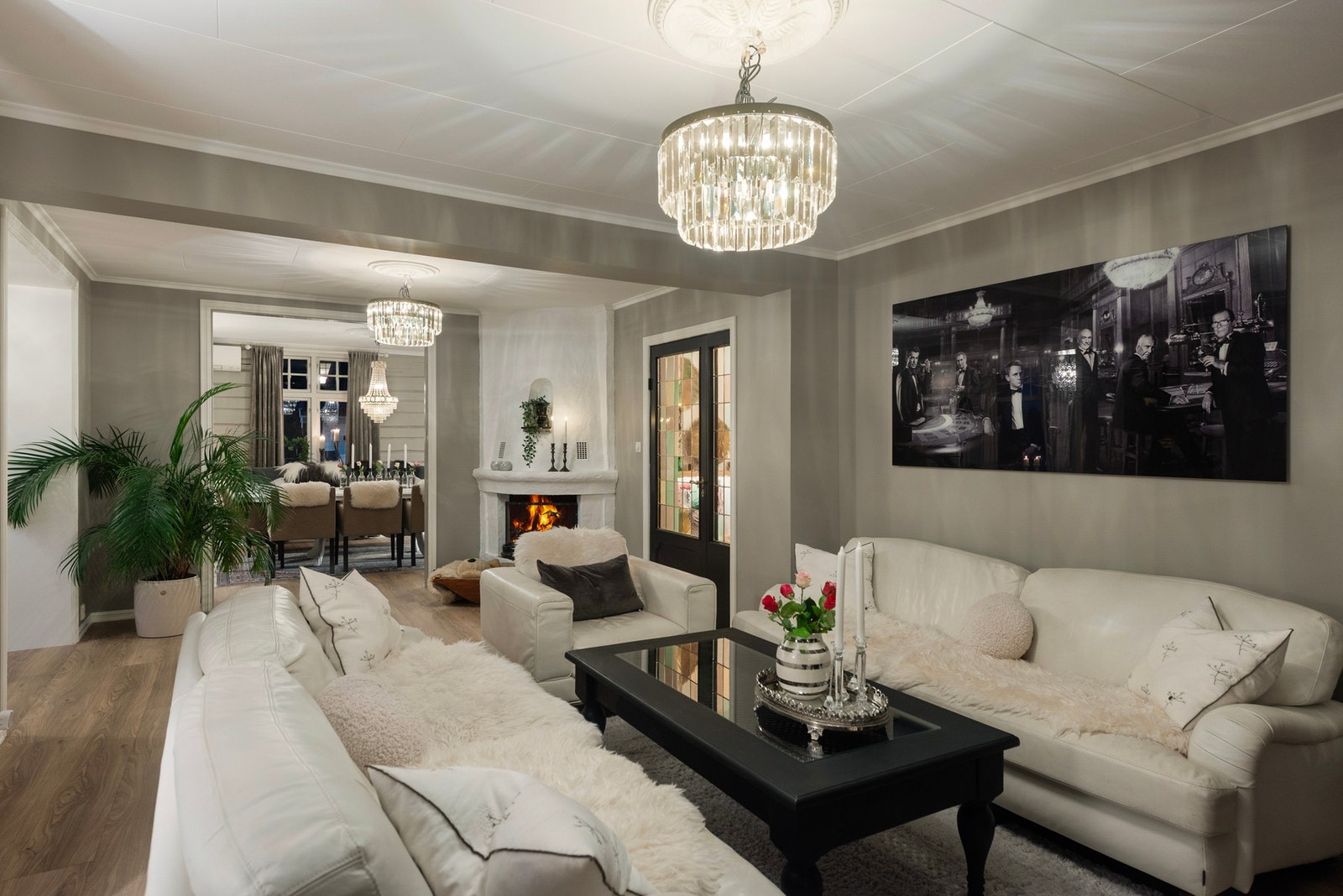 Lun og koselig stue Galleribilde