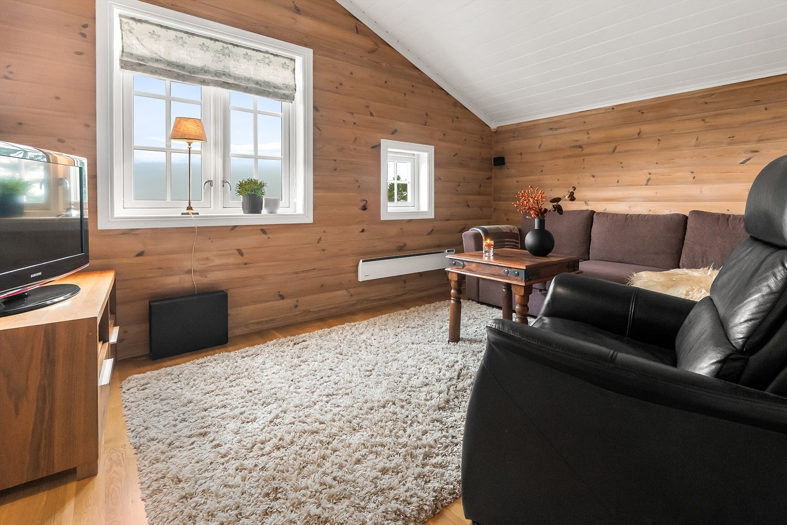 Koselig loftstue Galleribilde