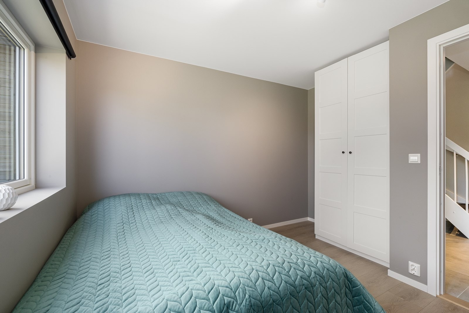 Garderobeskap følger med. Galleribilde