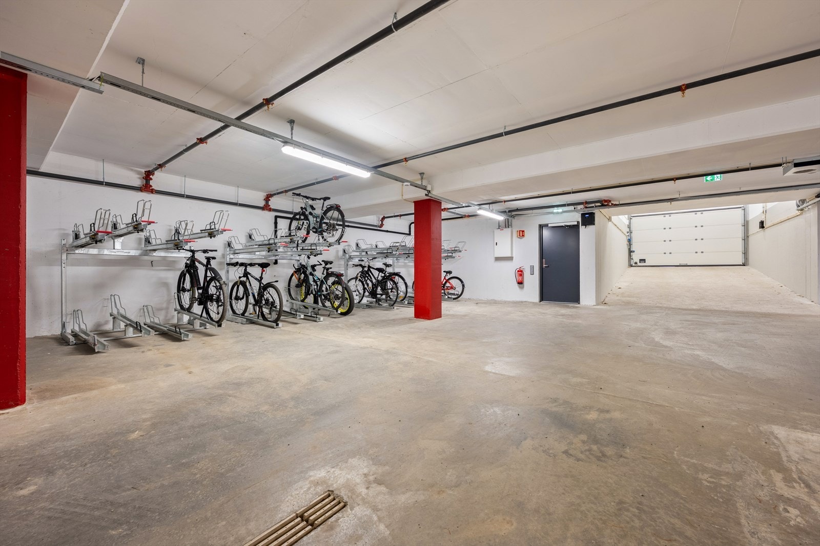 Sykkelparkering for sameiet Galleribilde